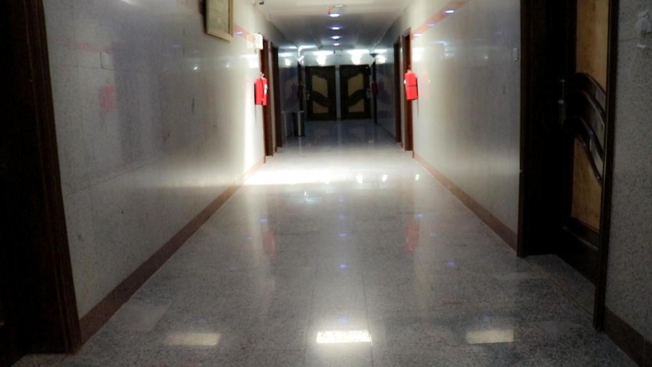 Al Farhan Hotel Suites ริยาดห์ ภายนอก รูปภาพ