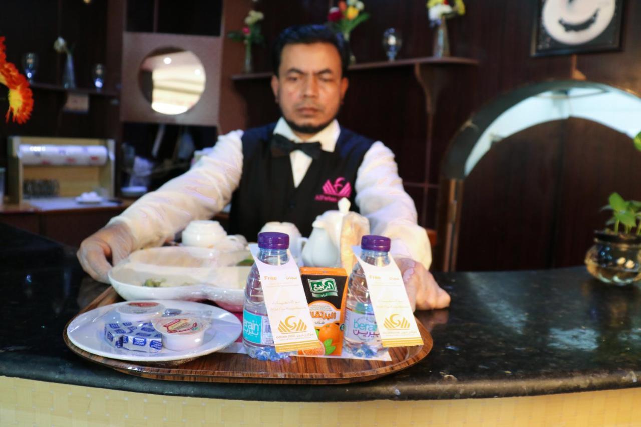 Al Farhan Hotel Suites ริยาดห์ ภายนอก รูปภาพ